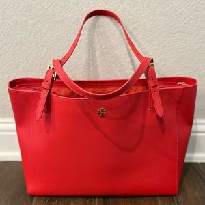 Brand NEW Condition: Tory Burch Red Robinson Tote